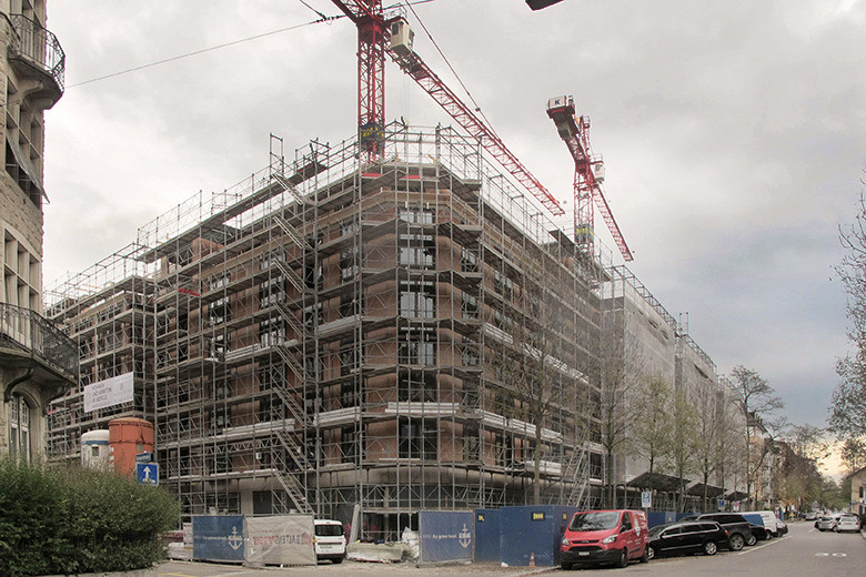 Topping-out ceremony replacement buildingResidential and commercial building Dufourstrasse