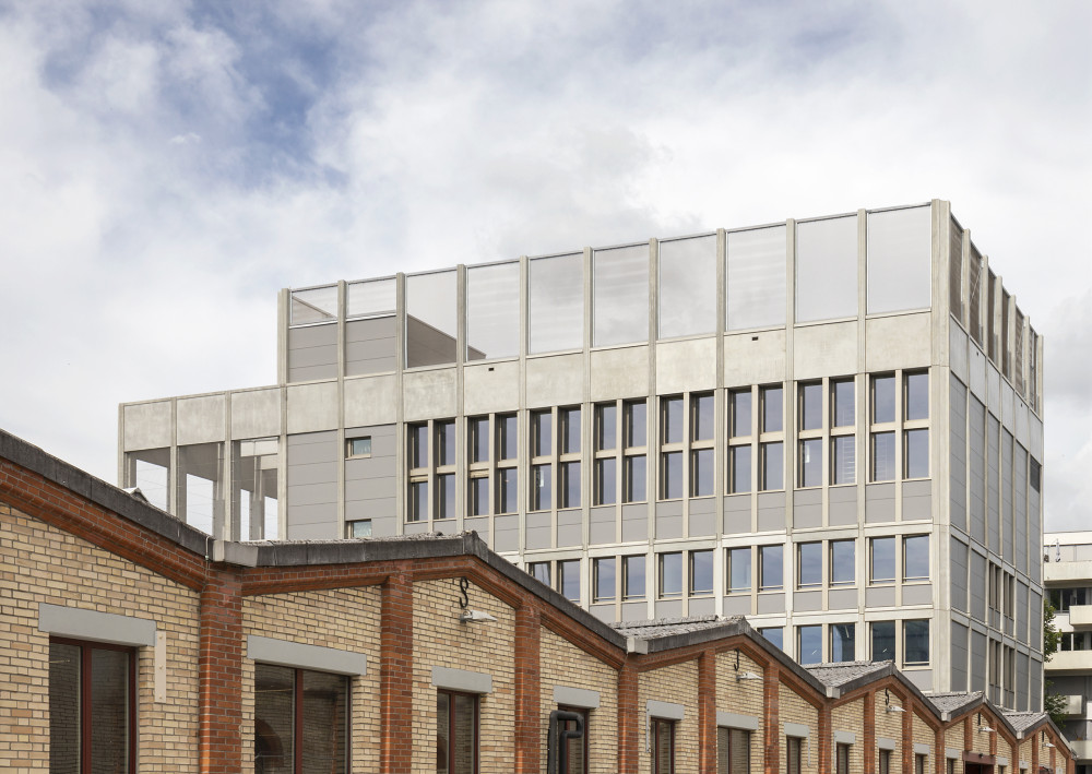 Baustellenbesichtigung Schulhaus IntegraSquare